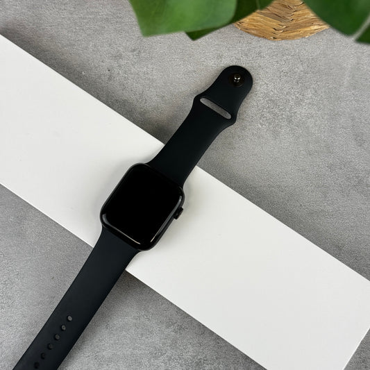 Apple Watch SE 2022 (2nd Gen) 44mm in Midnight