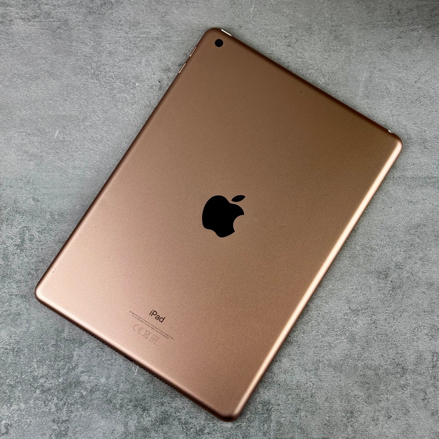 Apple iPad 6th Gen 32GB Gold